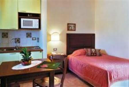 קטאניה Residence Hotel La Vetreria חדר תמונה